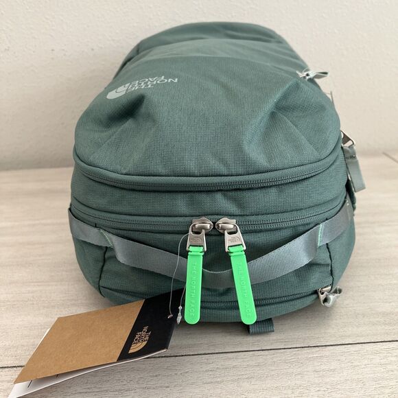 The North Face Women’s Isabella 3.0 Backpack Dark Sage Large - Picture 7 of 16